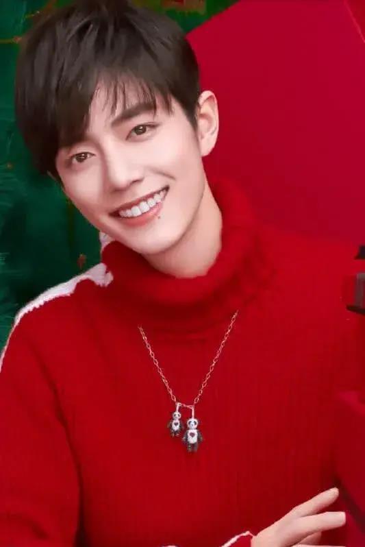 知名演员爆料肖战视频,知名演员爆料视频引发热议 第1张 知名演员爆料肖战视频,知名演员爆料视频引发热议 第1张