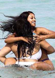 弗尔利前女友爆料视频,揭秘两人感情纠葛  第1张